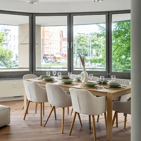 Bright & Spacious * Berlijn