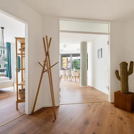 Bright & Spacious Apartamento