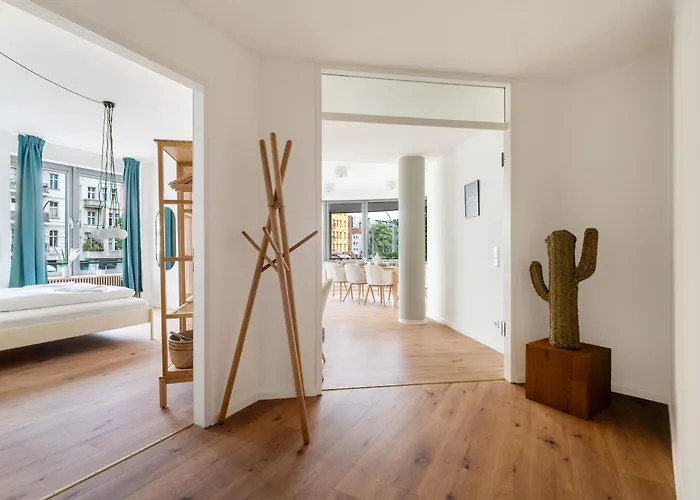 Bright & Spacious Appartement